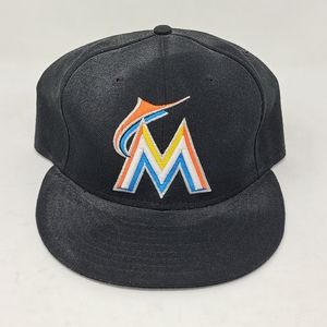 Miami Marlins MLB New Era 59Fifty Authentic On-Field Fitted Hat Size 7 1/2 Black